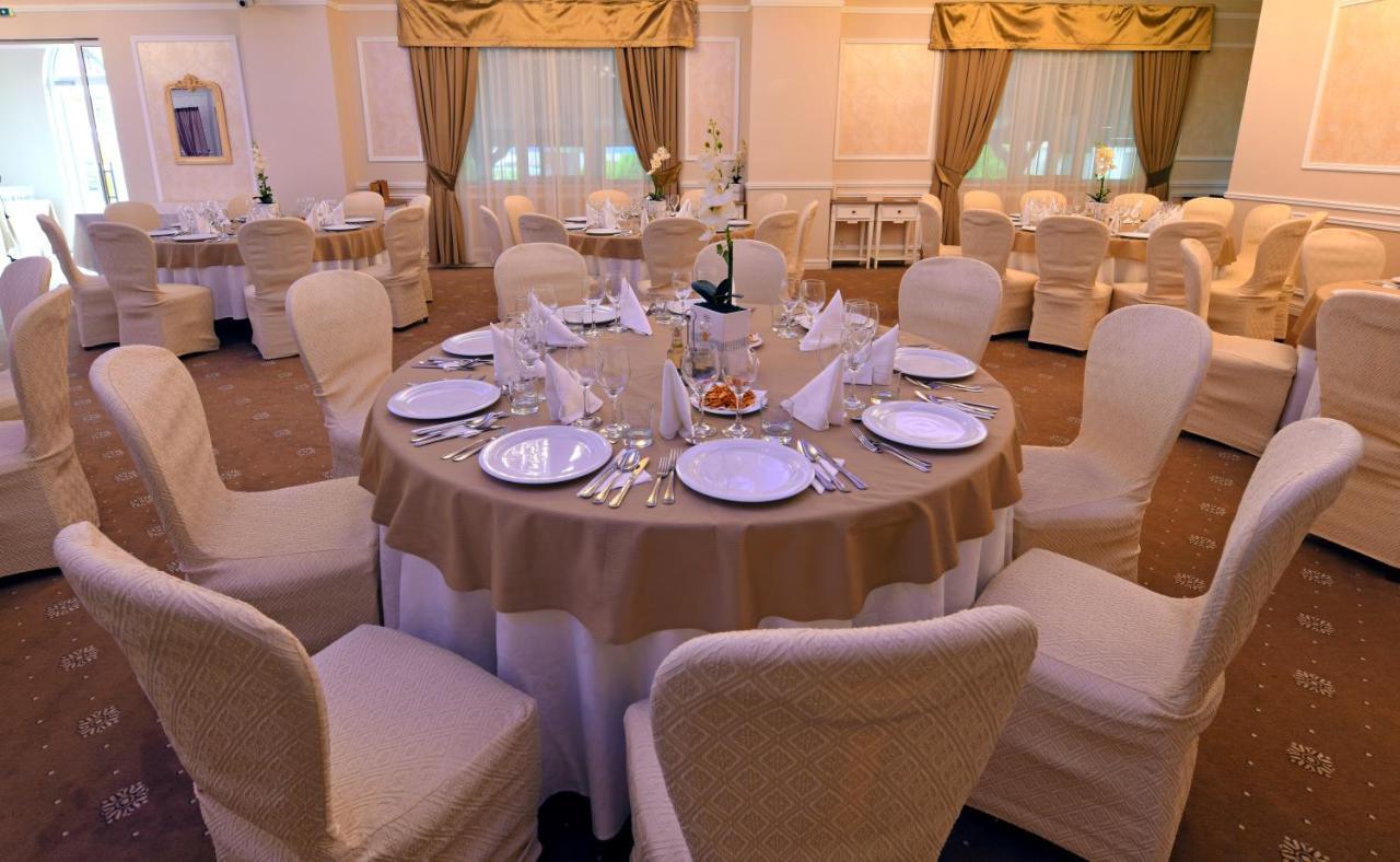 Haţeg Vip Motel Restaurant المظهر الخارجي الصورة